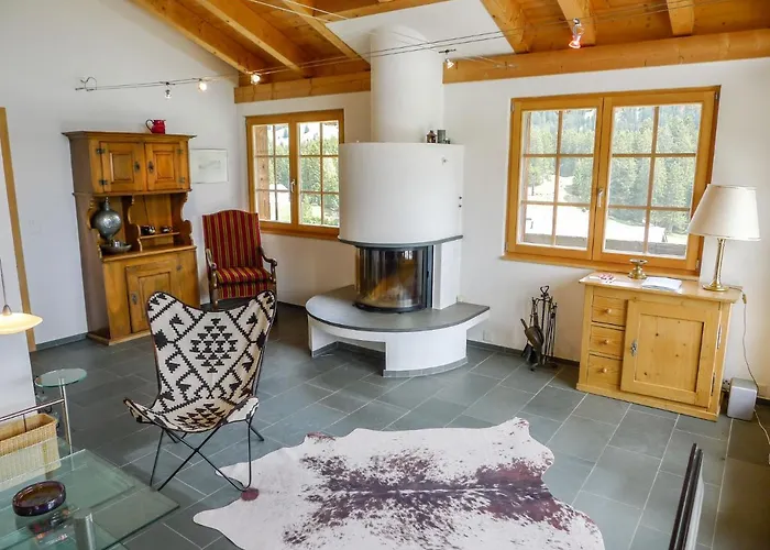 Tgesa Sartons By Interhome Otel *