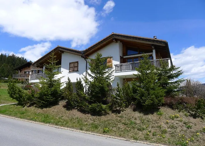 Tgesa Sartons By Interhome Hotel *